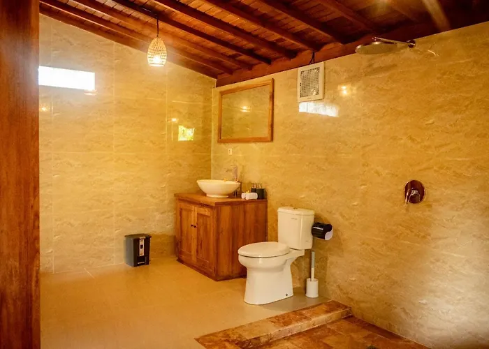 Toya Sutra Villa