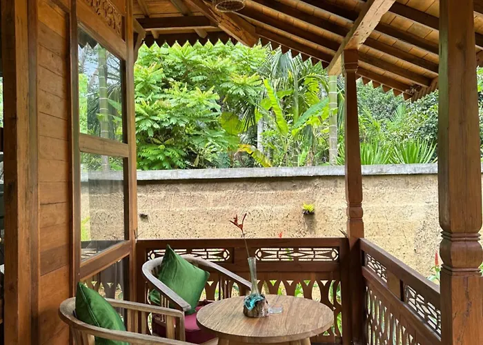 Toya Sutra Tegallalang (Bali)
